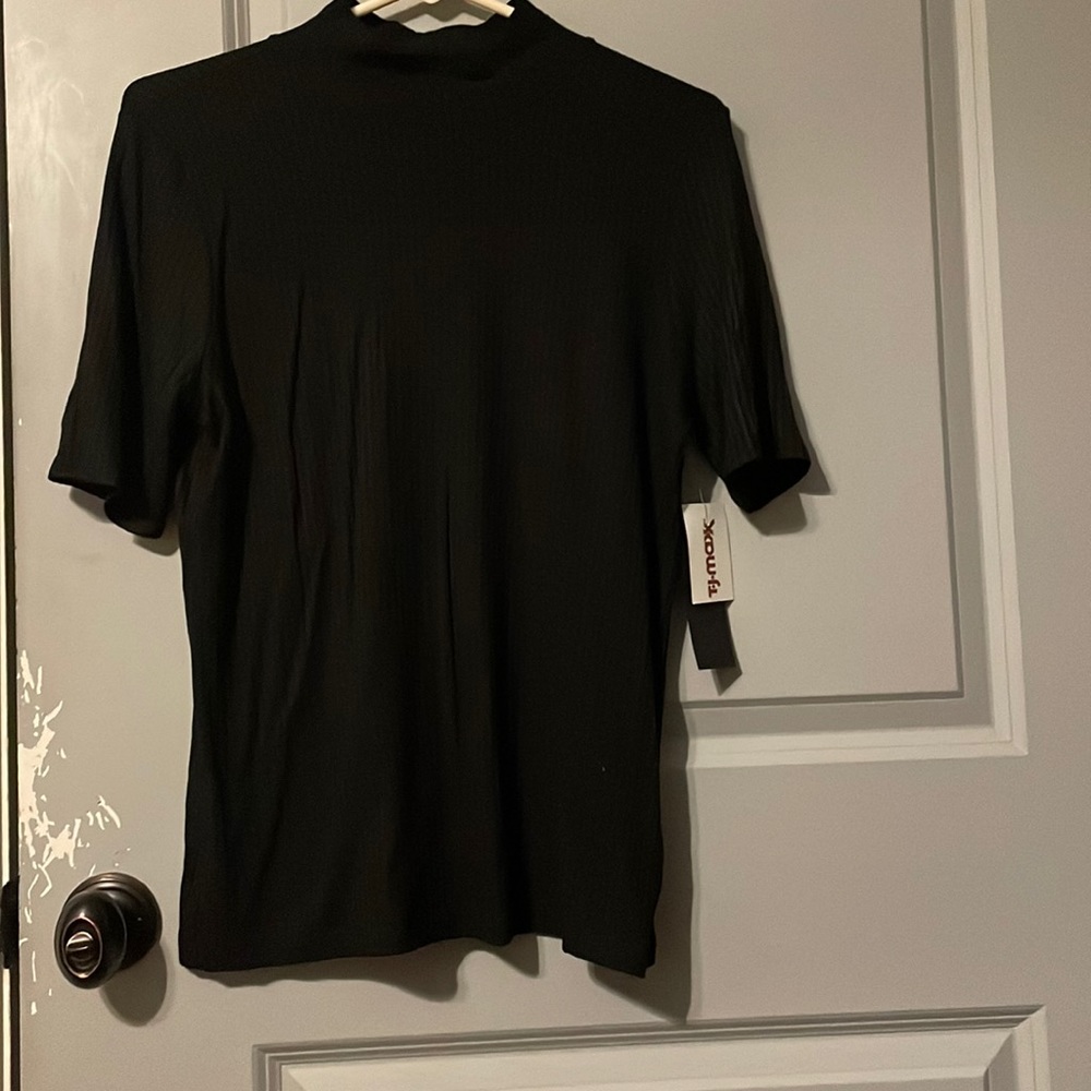 Black shirt